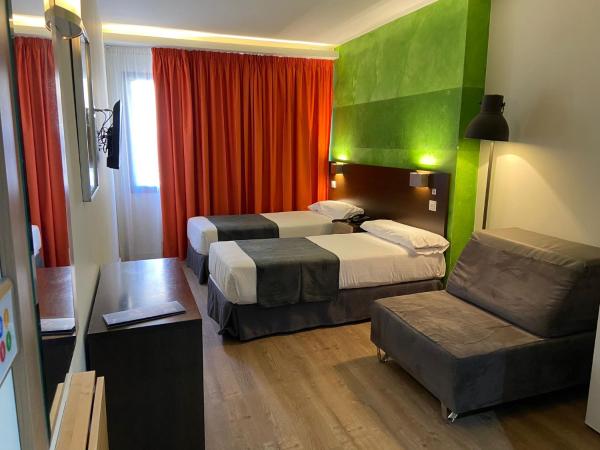 Apartamentos Recoletos : photo 6 de la chambre chambre double Économique