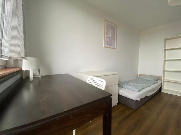 Hostello Airport Strzegomska - w pełni wyposażone pokoje : photo 3 de la chambre chambre double