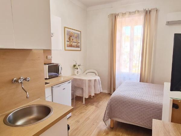 SeaYouSoon Inn Cannes - Studios : photo 5 de la chambre studio standard