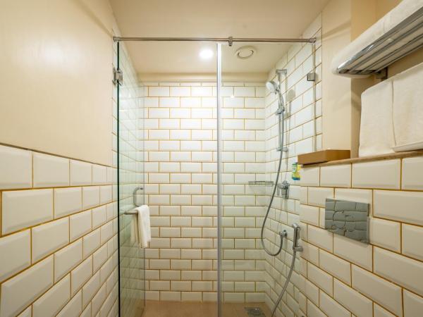 Bloom Hub I Western Highway : photo 5 de la chambre chambre lits jumeaux standard