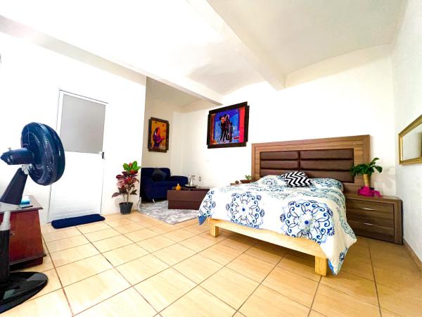 HABITACIONES HVUZ, Centro : photo 3 de la chambre chambre double avec salle de bains privative