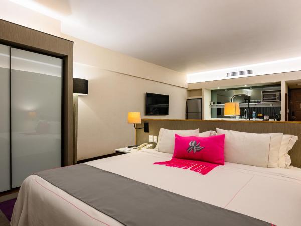 Las Suites Campos Eliseos : photo 2 de la chambre suite premium
