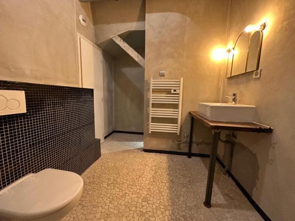 Mulhouse City Loft : photo 1 de la chambre chambre lit queen-size deluxe