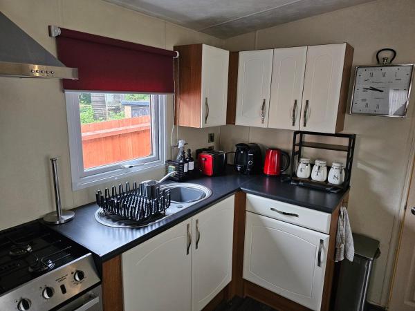 Tudor Lodge Hotel : photo 8 de la chambre maison de vacances