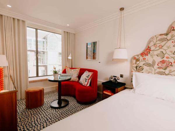 The Leinster : photo 2 de la chambre chambre « the corner »