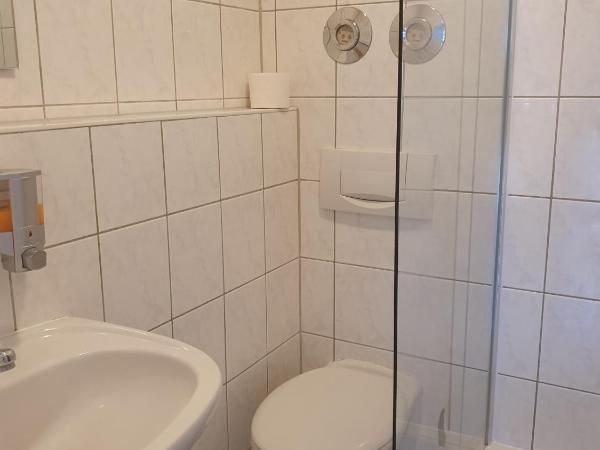 CityPark Aparthotel : photo 4 de la chambre petite chambre lits jumeaux