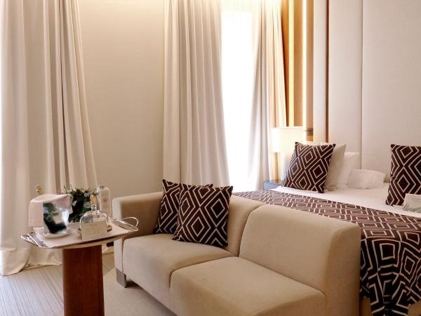 Hospes Amérigo, Alicante, a Member of Design Hotels : photo 1 de la chambre chambre double avec balcon