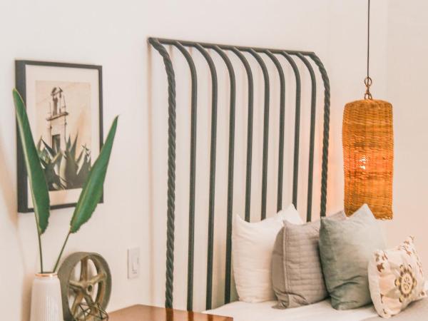 The Diplomat Boutique Hotel : photo 4 de la chambre chambre double - vue sur piscine