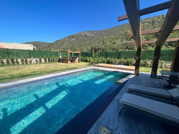 Batıhan Vadi Hotel : photo 2 de la chambre villa avec piscine privée