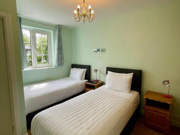 Shandon Bells Guest House : photo 1 de la chambre chambre lits jumeaux Économique