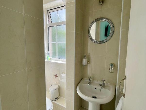 Shandon Bells Guest House : photo 2 de la chambre chambre lits jumeaux Économique