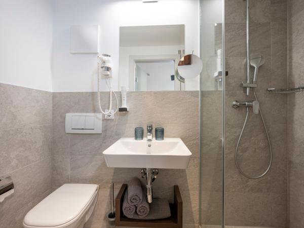 Salzburg Hotel Lilienhof : photo 4 de la chambre chambre double cosy