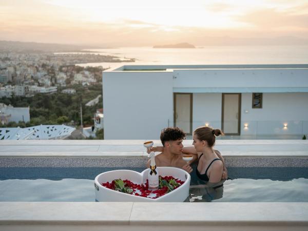 Lagon Life Spirit Boutique Hotel - Adults Only : photo 7 de la chambre chambre double de luxe avec piscine privée - vue sur mer