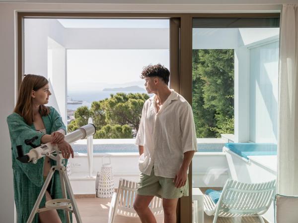 Lagon Life Spirit Boutique Hotel - Adults Only : photo 2 de la chambre suite supérieure avec piscine privée - vue sur mer