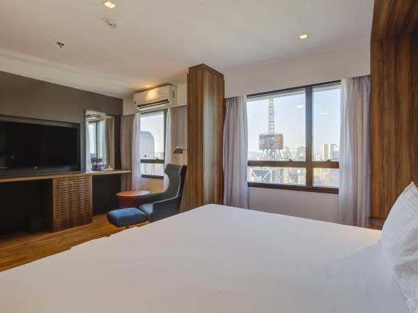 Radisson São Paulo Paulista : photo 2 de la chambre suite lit king-size royale