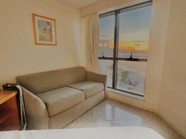 Flat Particular em Blue Tree Towers Beira Mar Fortaleza : photo 2 de la chambre chambre lit king-size - vue sur mer