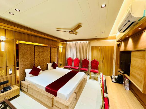 Hotel Safari : photo 3 de la chambre chambre lit king-size