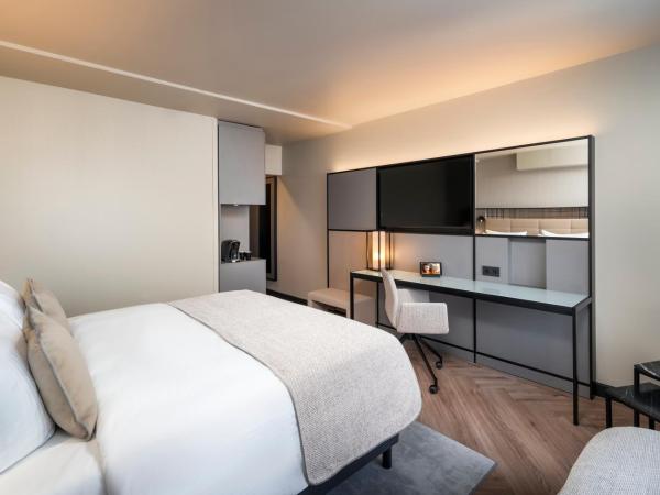 Leonardo Royal Hotel Frankfurt : photo 3 de la chambre chambre double supérieure