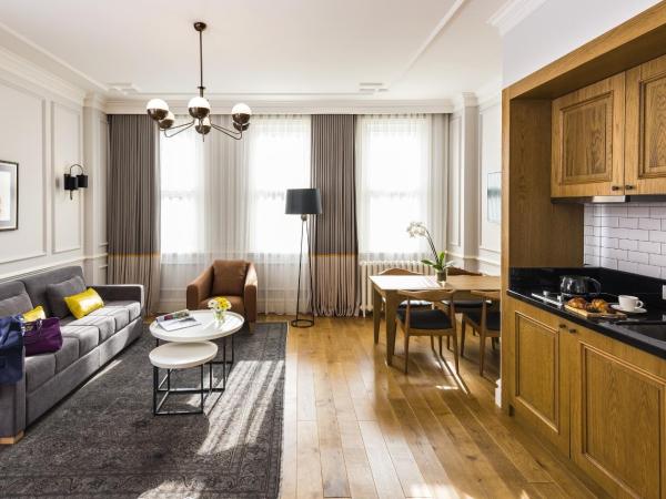 Nevv Bosphorus Hotel & Suites : photo 2 de la chambre suite deluxe