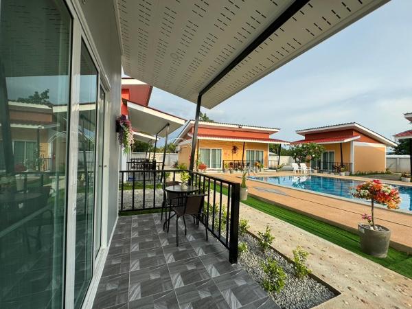 พัชรี รีสอร์ท ภูเก็ต Patcharee Resort Phuket : photo 2 de la chambre chambre familiale