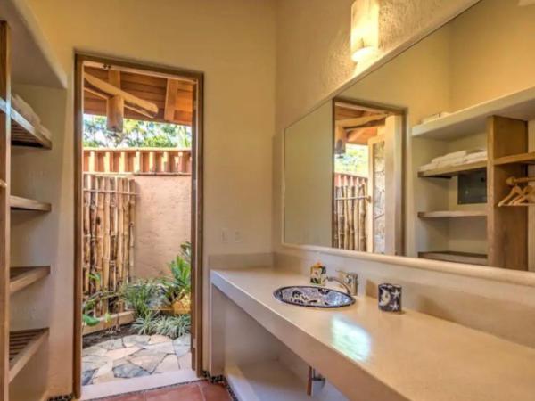 Bungalow LUXURY cerca a la Playa Zihuatanejo Mexico : photo 3 de la chambre tente