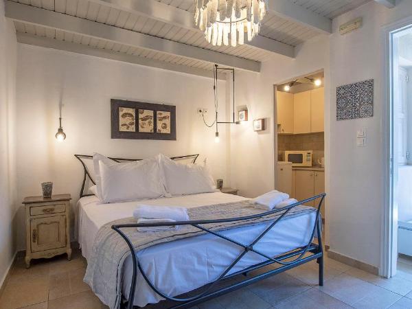 Old Town Corner Luxury Studios : photo 8 de la chambre studio