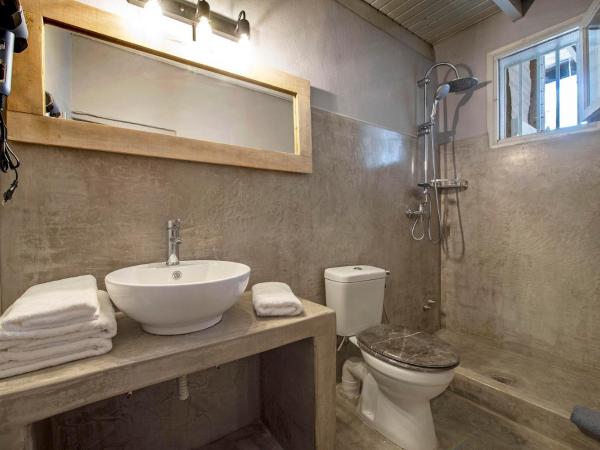 Old Town Corner Luxury Studios : photo 9 de la chambre studio