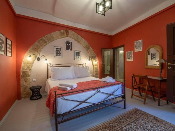 Old Town Corner Luxury Studios : photo 3 de la chambre studio