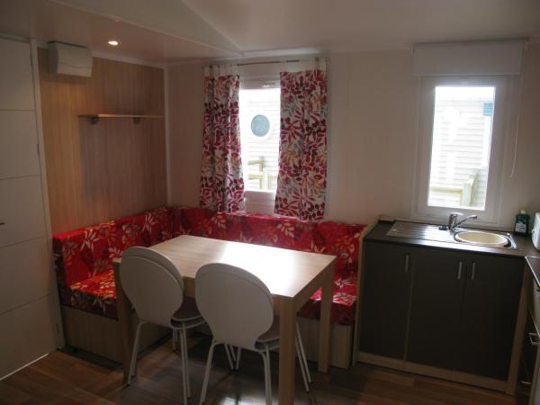 Le Ruisseau - EuroResorts Bidart : photo 2 de la chambre bungalow