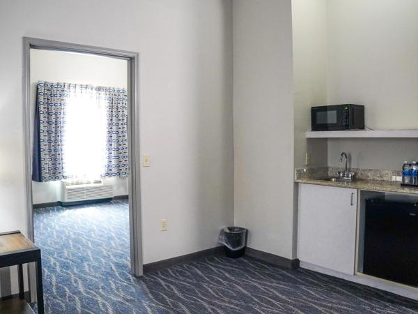 La Quinta by Wyndham Phoenix I-10 West : photo 4 de la chambre chambre familiale - non-fumeurs