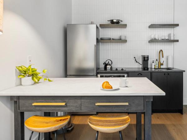 Sosuite at The Loxley - Old City : photo 8 de la chambre appartement