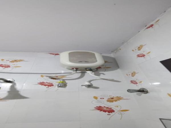 SPOT ON The Grand Guest House Near PVR Cinemas Skywalk : photo 4 de la chambre chambre double standard avec ventilateur