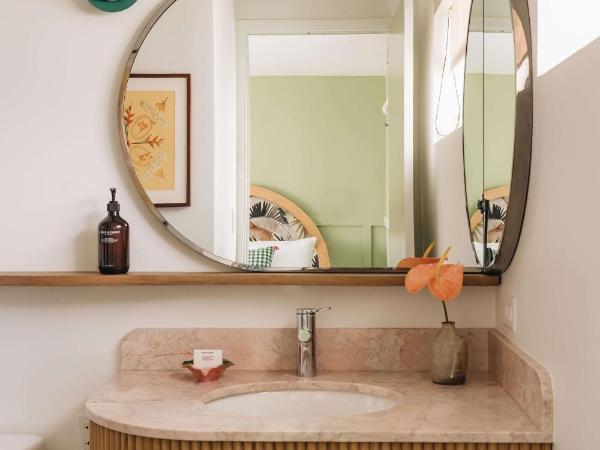 Wayfinder Waikiki : photo 7 de la chambre studio lit king-size