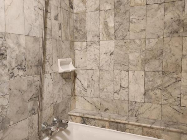 Interchange Tower Serviced Apartment - SHA Extra Plus : photo 1 de la chambre suite