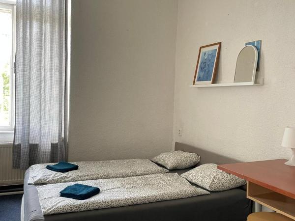 Hostel Moravia Ostrava : photo 4 de la chambre chambre quadruple Économique