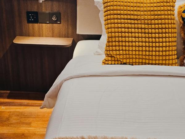 RARE Heritage House : photo 9 de la chambre suite deluxe avec baignoire spa