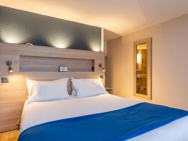 Kyriad Digne-Les-Bains : photo 1 de la chambre chambre double