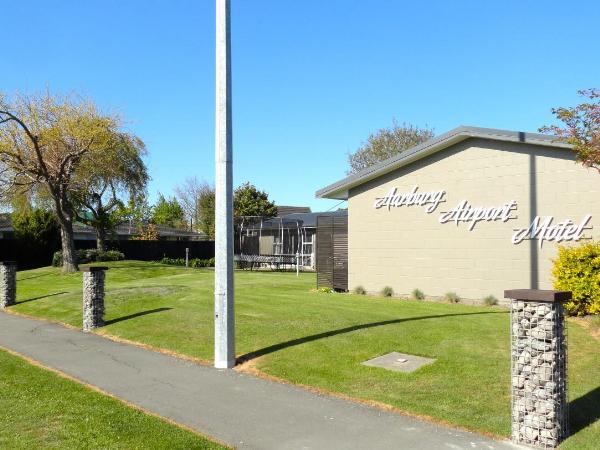 Aarburg Airport Motel : photo 3 de la chambre studio avec lit queen-size et salle de bains privative