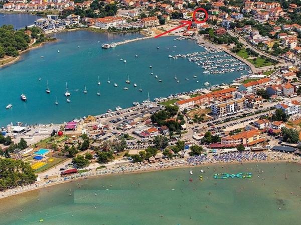 Rooms and apartments PALMA B&B : photo 1 de la chambre chambre double avec balcon