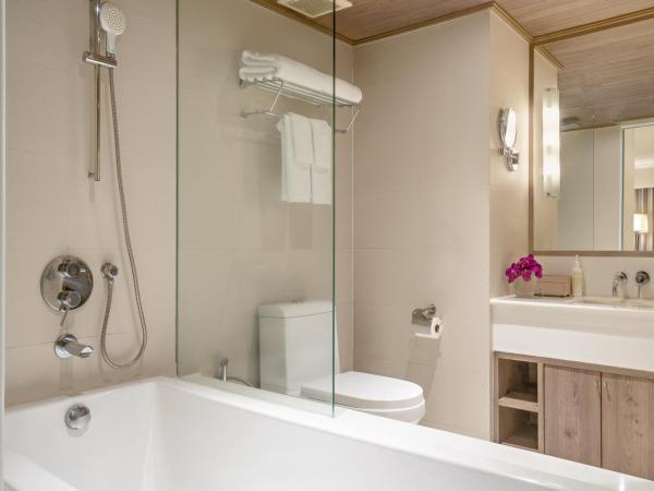 Avani Pattaya Resort : photo 5 de la chambre chambre deluxe - vue sur jardin