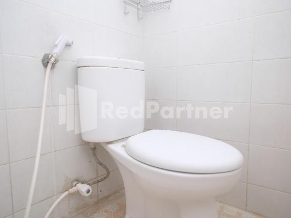 Tatti Inn Syariah Seturan RedPartner : photo 6 de la chambre chambre double standard