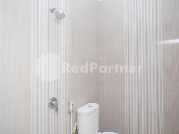 Tatti Inn Syariah Seturan RedPartner : photo 6 de la chambre chambre simple