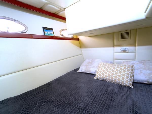 Kings and Queens Luxury Yachts : photo 8 de la chambre mobile home