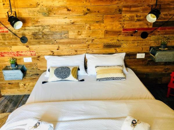 S'accabbadora Guest House : photo 2 de la chambre chambre double avec balcon