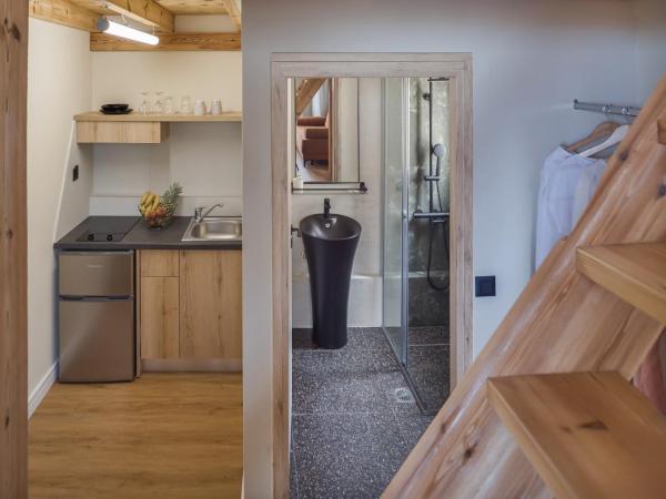 Driades Luxury Apartments : photo 6 de la chambre maisonnette