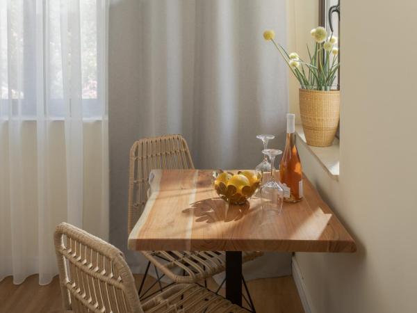 Driades Luxury Apartments : photo 9 de la chambre maisonnette