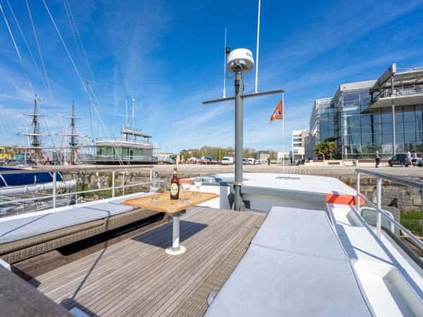 Nomad : photo 7 de la chambre cabine familiale dans un bateau