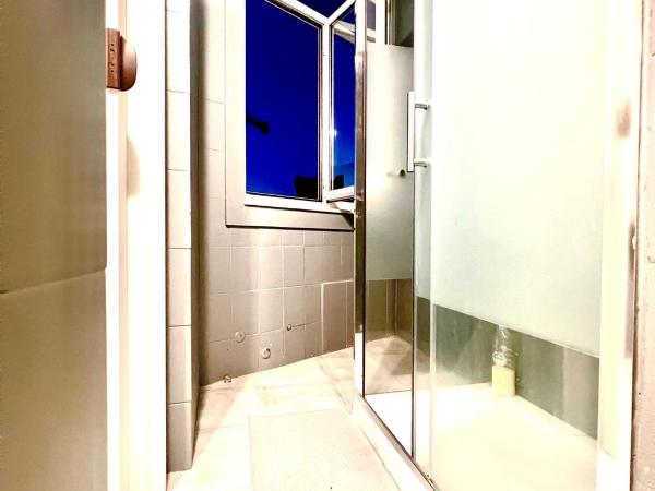 SwissPorto Guest House : photo 5 de la chambre lit dans un dortoir de 4 lits