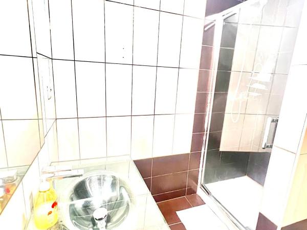 SwissPorto Guest House : photo 4 de la chambre lit dans dortoir 6 lits