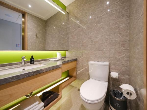 The Mulian Hotel of Guangzhou Nansha Fenghuang Lake : photo 3 de la chambre chambre lit queen-size deluxe